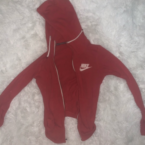red NIKE hoodie - Picture 1 of 4